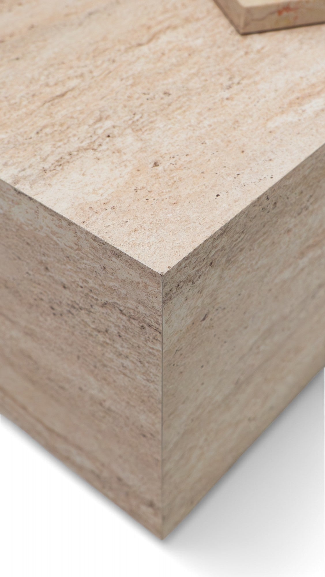 Table basse en travertin