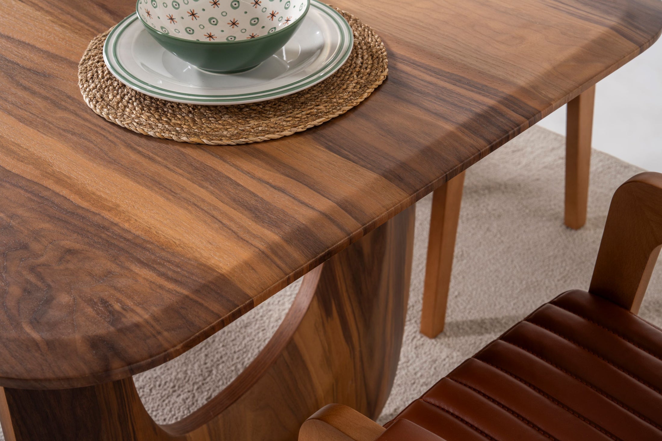 Table Trilye