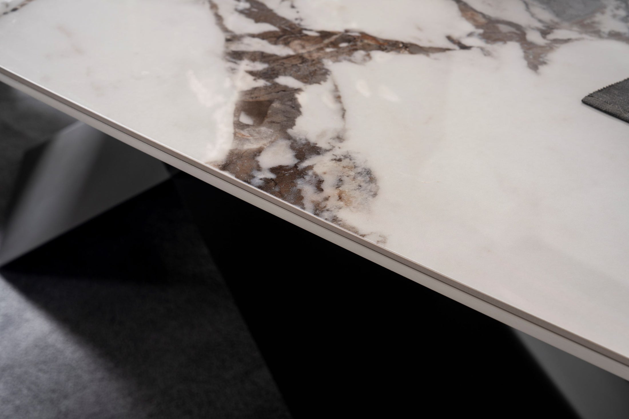 Table Bianca