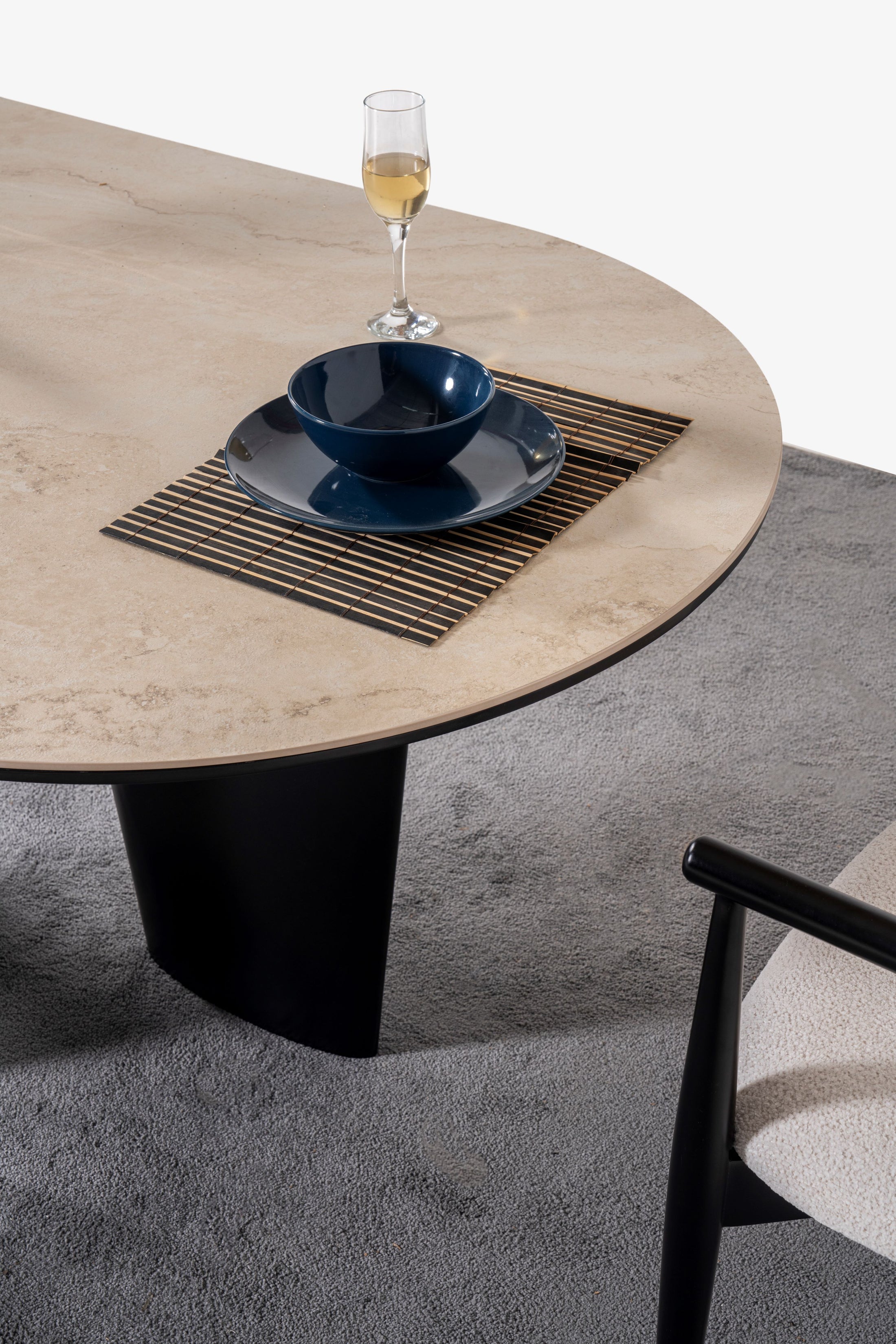 Table Rapallo