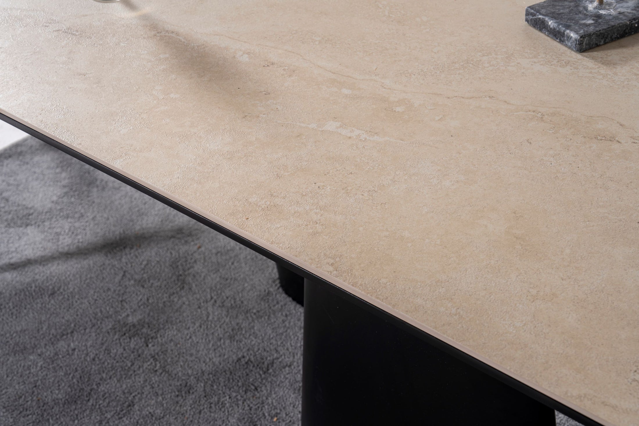 Table Rapallo