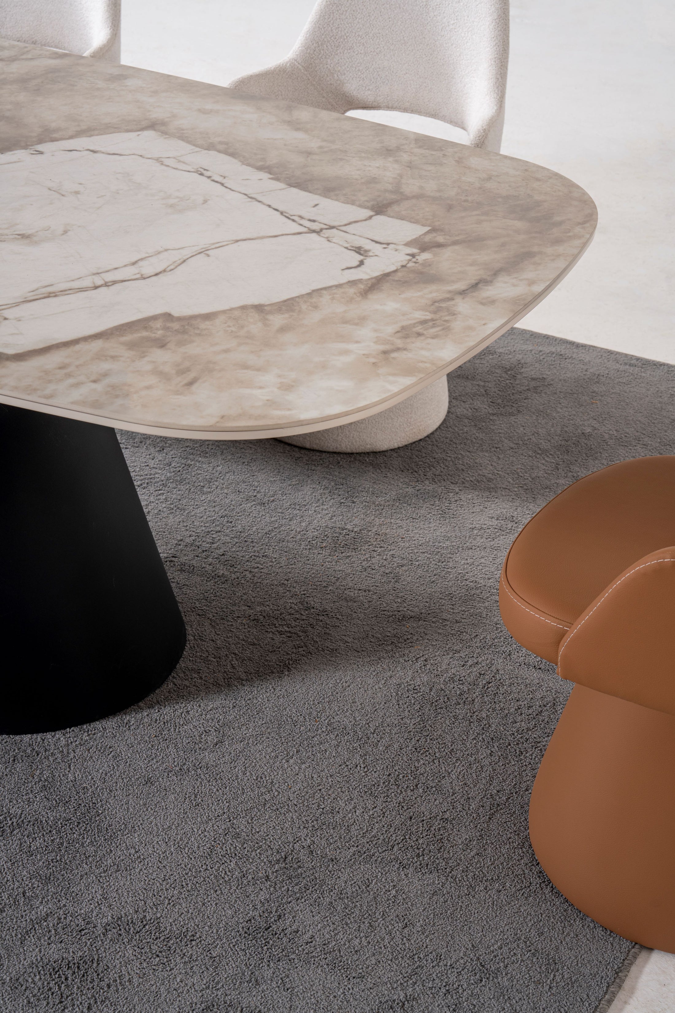 Table Armoni