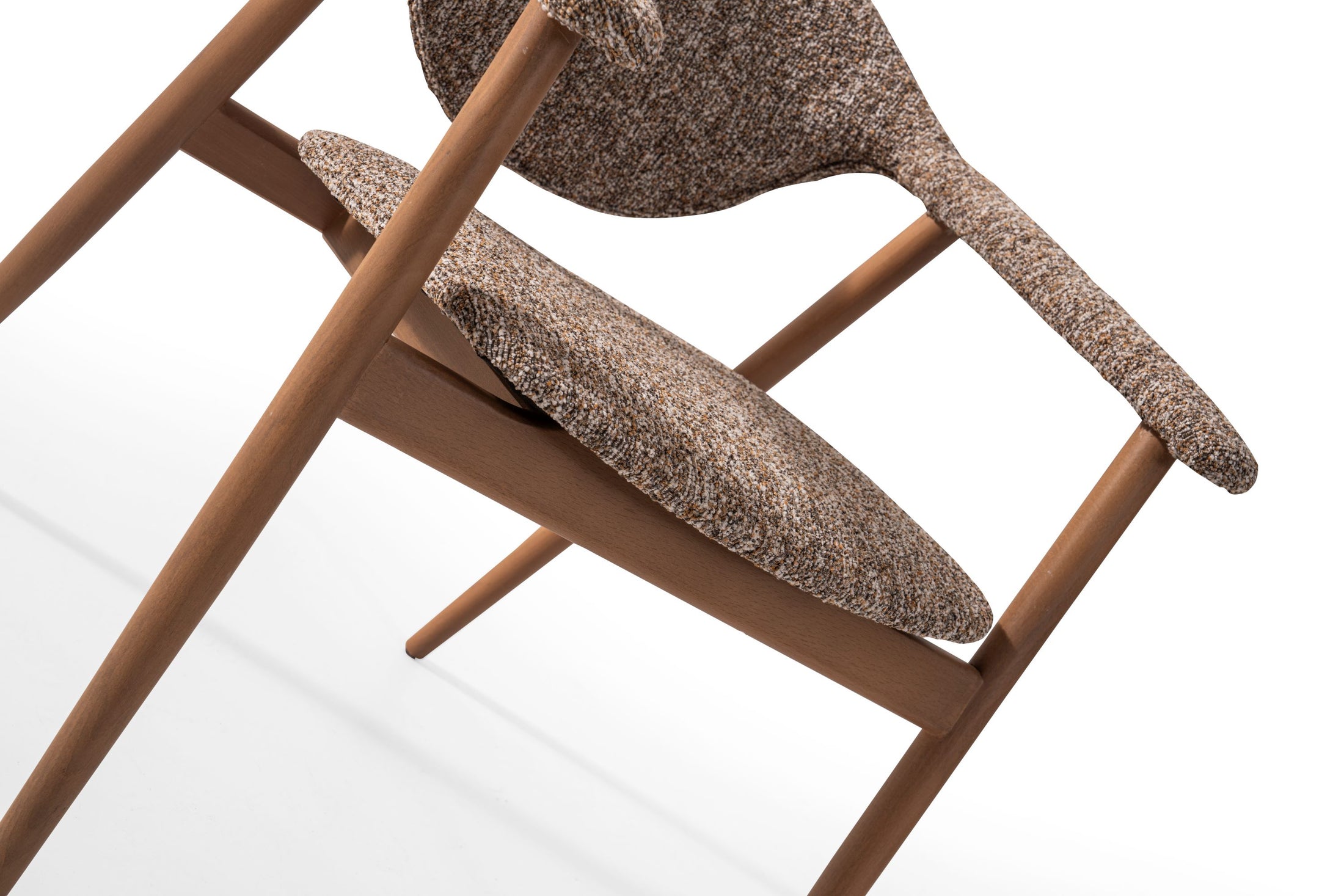 Chaise pâle